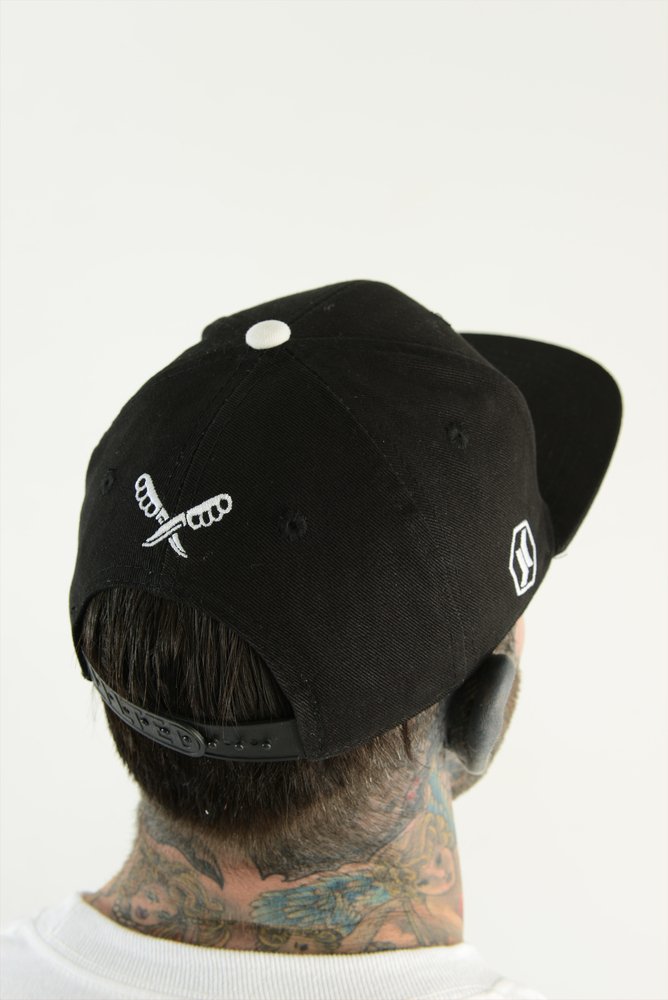 Image of SKULLDAGGERY SNAPBACK