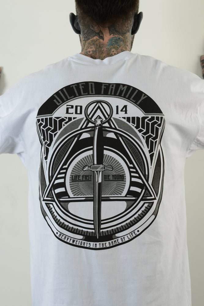 Image of SCALES OF LIFE POCKET TEE